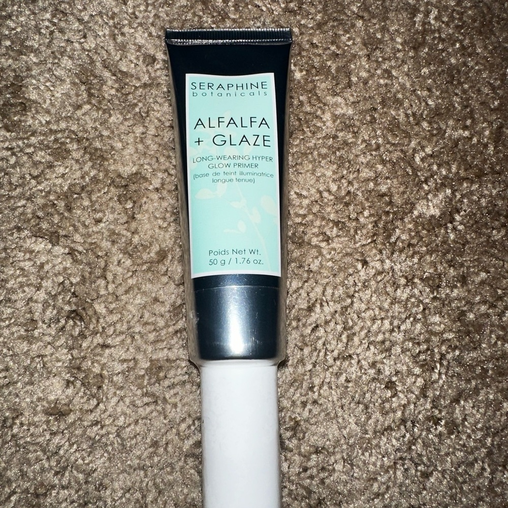 New Seraphine Botanicals Alfalfa + Glaze Glow Primer